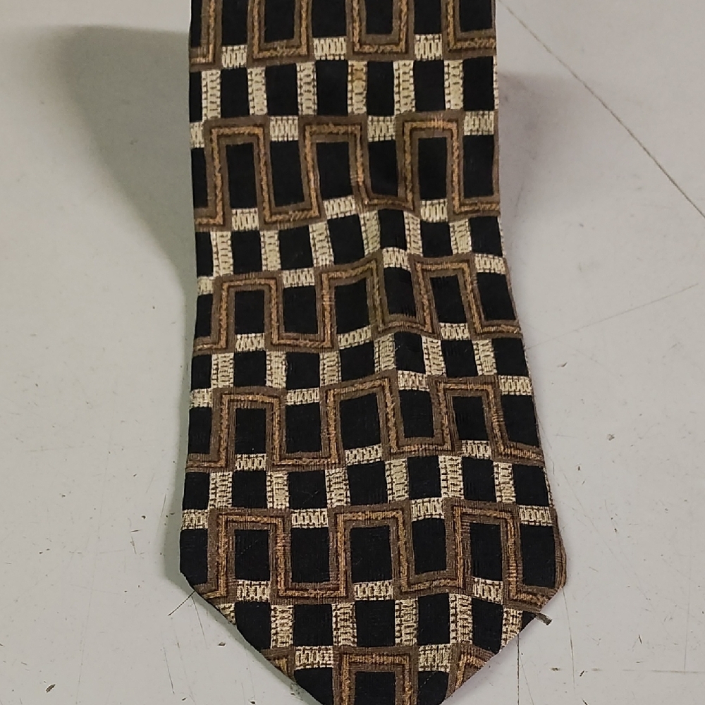 Geometric Patterned Tie - Black and Brown